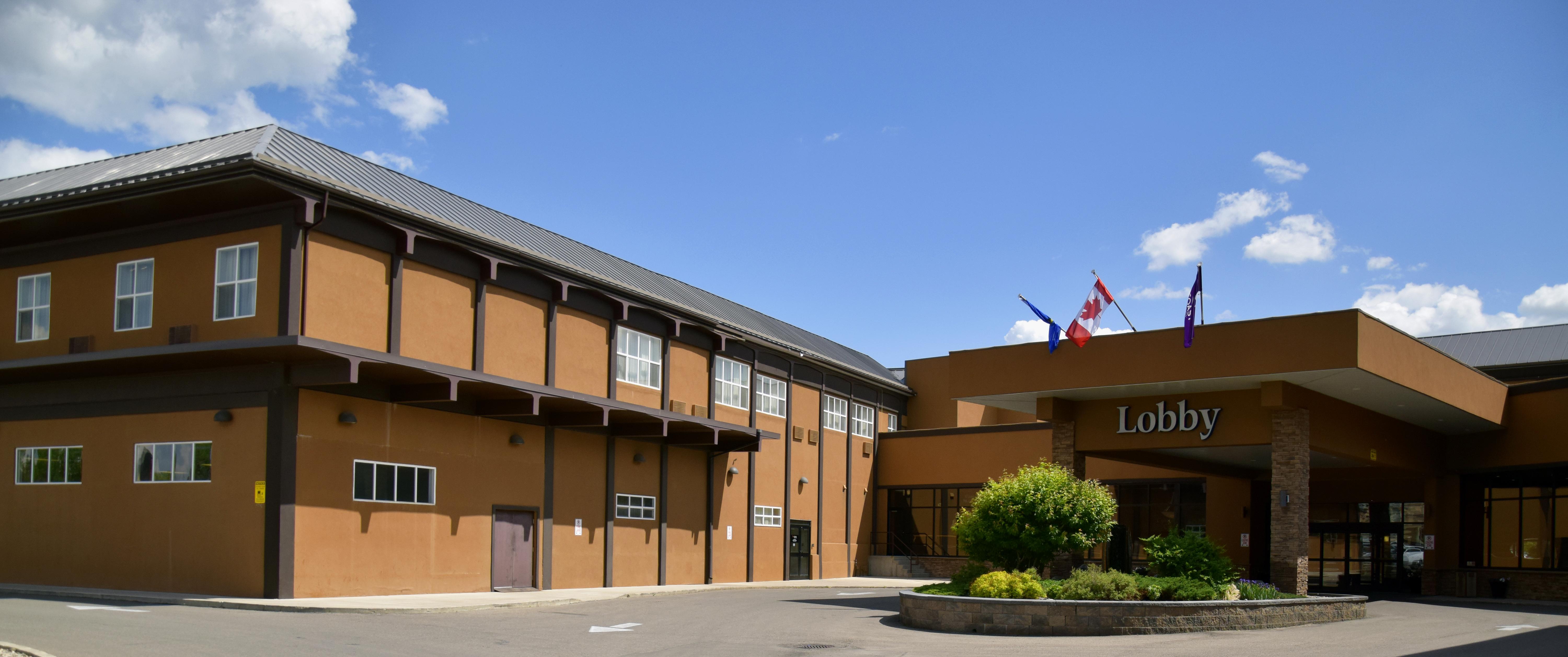 Coast Lethbridge Hotel & Conference Centre Esterno foto